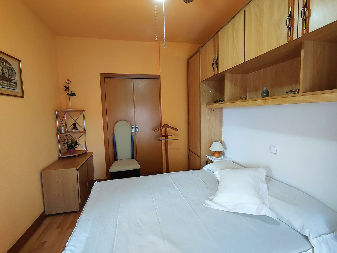 Apartamento en el centro con piscina