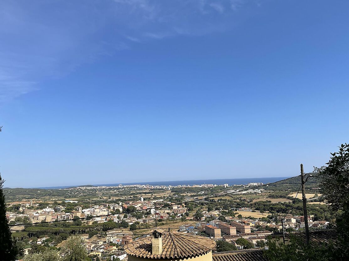 Terrain avec vue sur la mer à Mas Ambrós