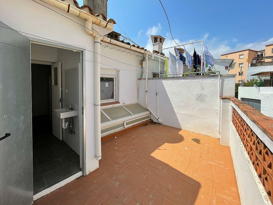 Renovated townhouse Palamós.