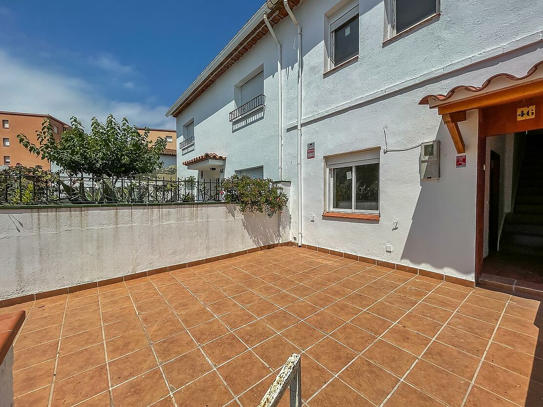 Renovated townhouse Palamós.