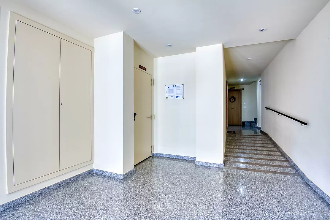 Pis lluminós a punt per entrar a viure.- Sant Feliu de Guíxols