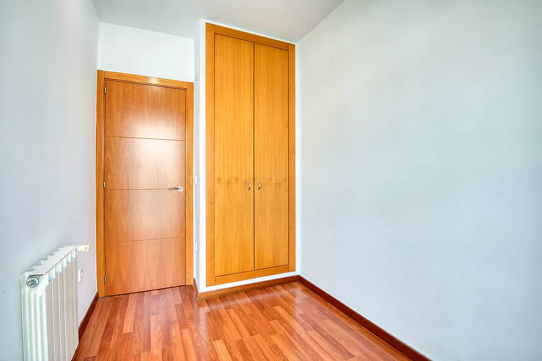 Semi-detached house with terraces and pool.- Sant Feliu de Guíxols