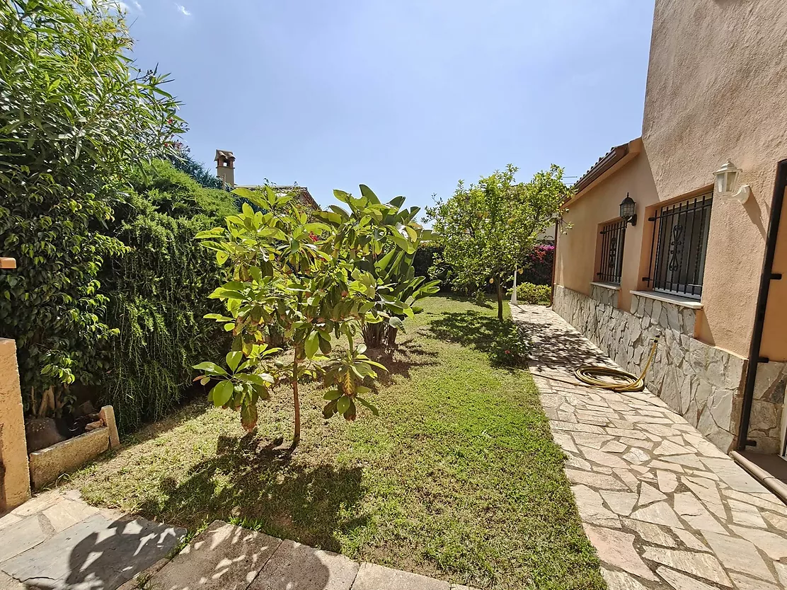 Chalet con piscina en venta en Calonge