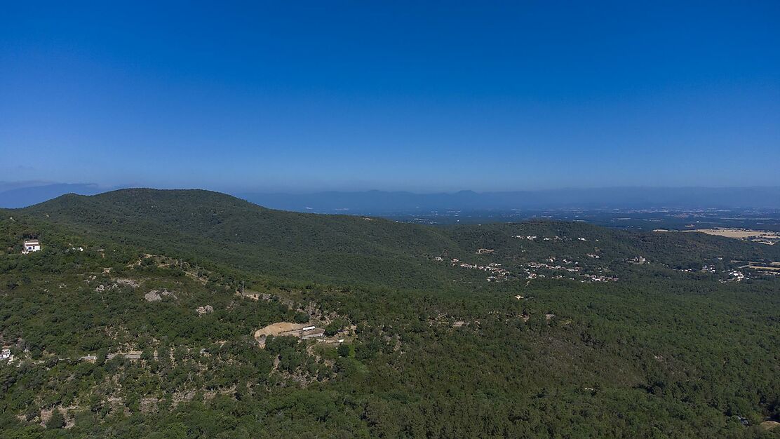House to renovate in Llagostera and Tossa.