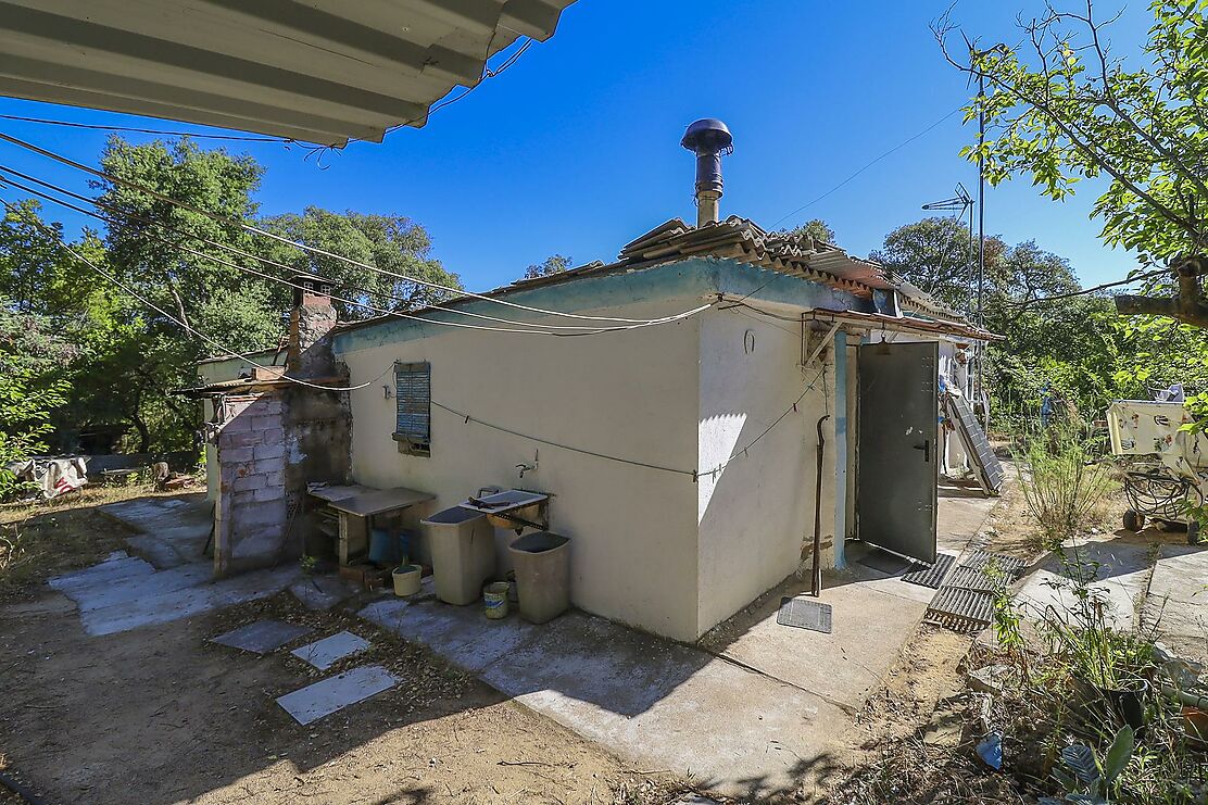 House to renovate in Llagostera and Tossa.