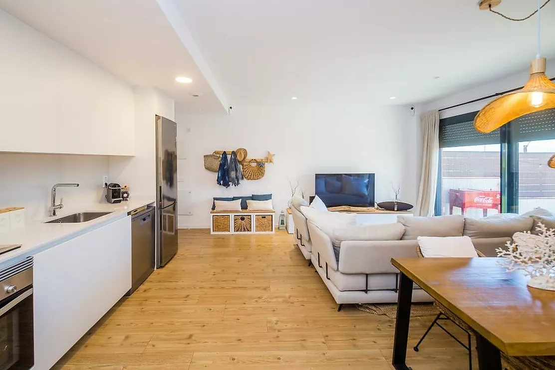 Impresionante planta baja con gran jardín privado de 128 m² y piscina comunitaria