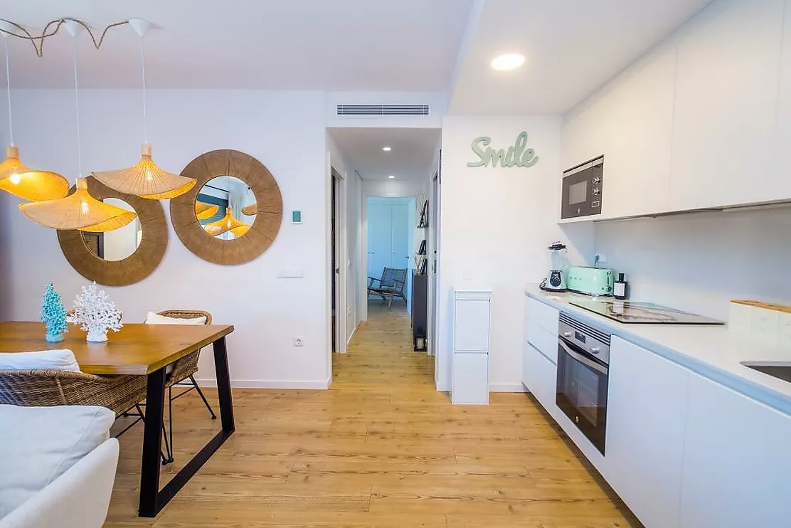 Impresionante planta baja con gran jardín privado de 128 m² y piscina comunitaria