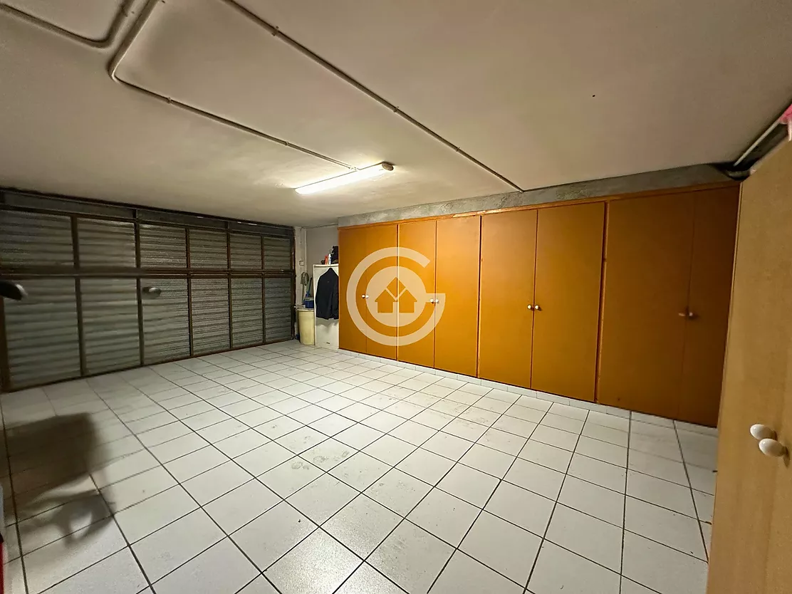 Magnífica casa adossada a Palafrugell amb 5 dormitoris, garatge i piscina comunitària.