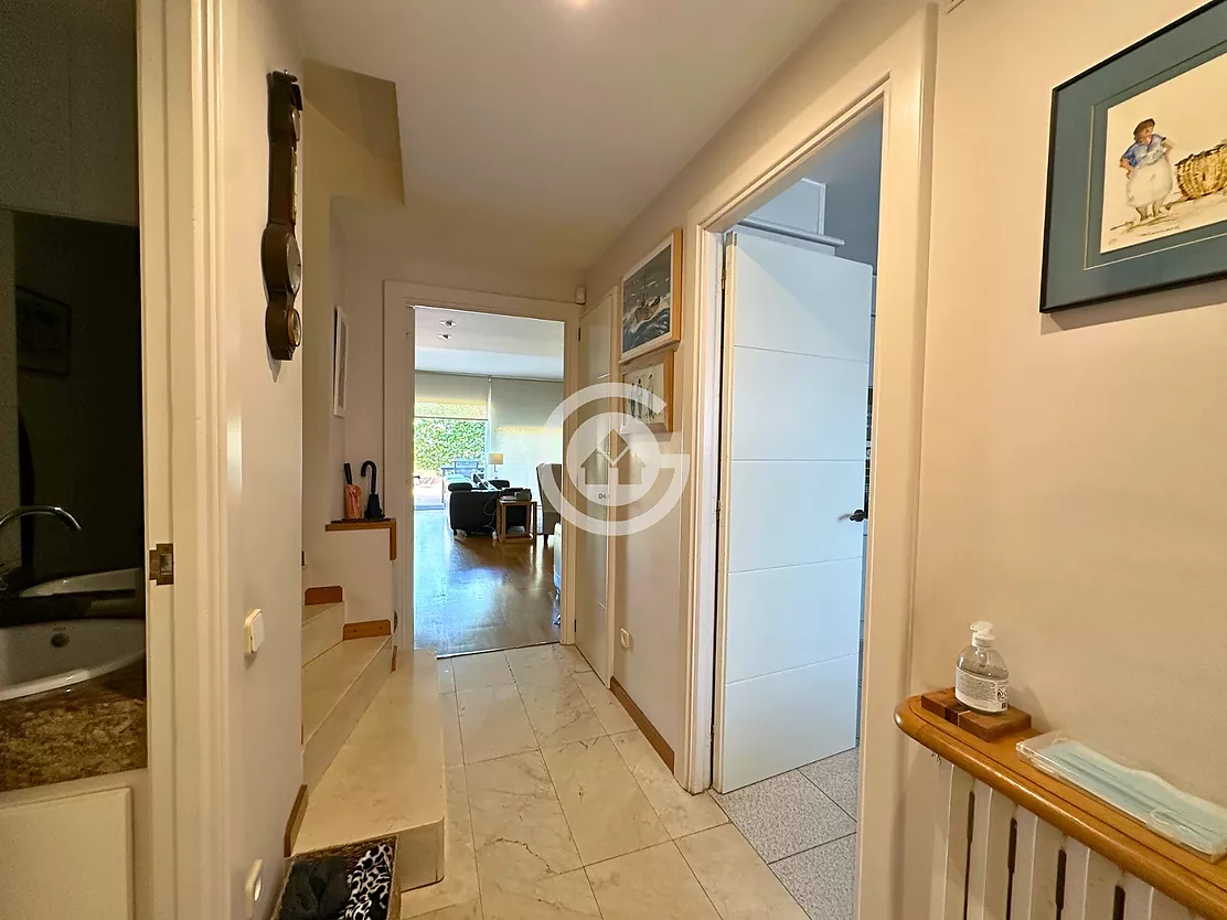 Magnífica casa adossada a Palafrugell amb 5 dormitoris, garatge i piscina comunitària.