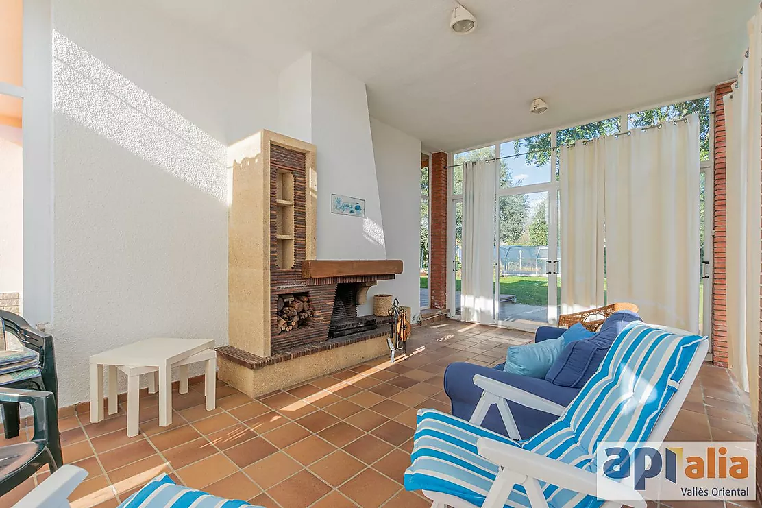 Sale of Chalet in Sant Pere de Vilamajor Urbanization Les Pungoles!!