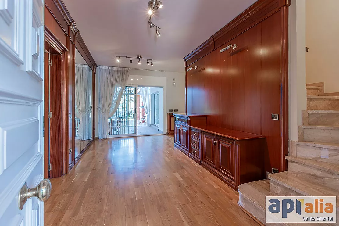 Sale of Chalet in Sant Pere de Vilamajor Urbanization Les Pungoles!!