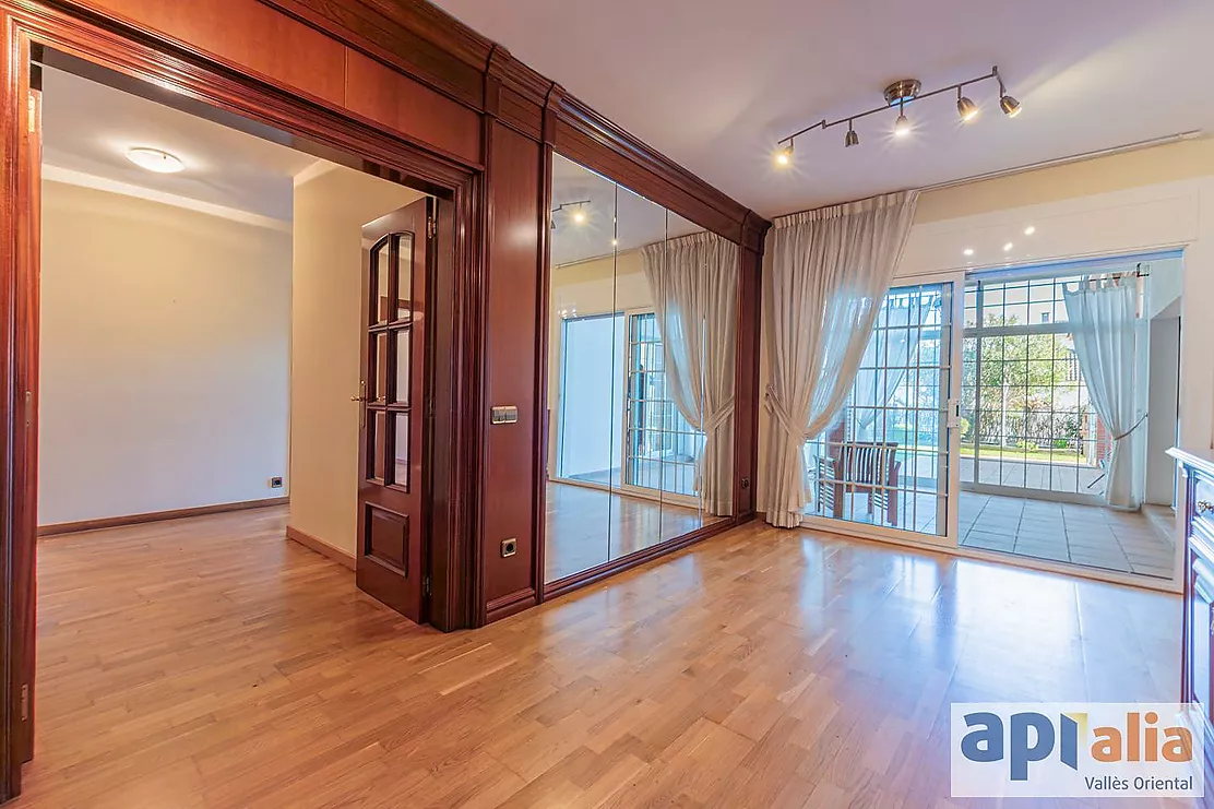 Sale of Chalet in Sant Pere de Vilamajor Urbanization Les Pungoles!!
