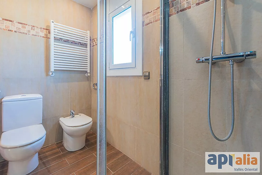 Sale of Chalet in Sant Pere de Vilamajor Urbanization Les Pungoles!!