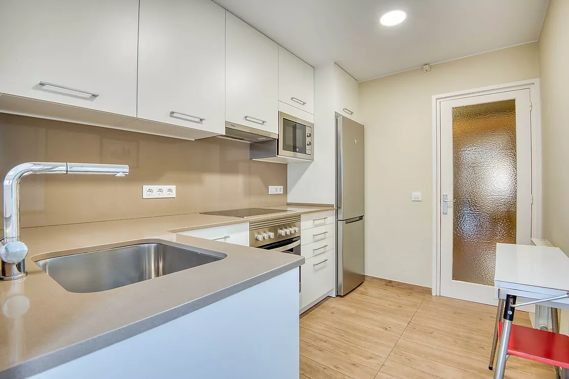 Renovated apartment two minutes from the sea.- Sant Feliu de Guíxols