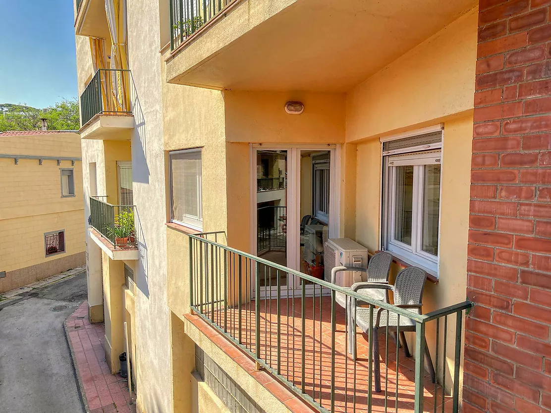 Renovated apartment two minutes from the sea.- Sant Feliu de Guíxols