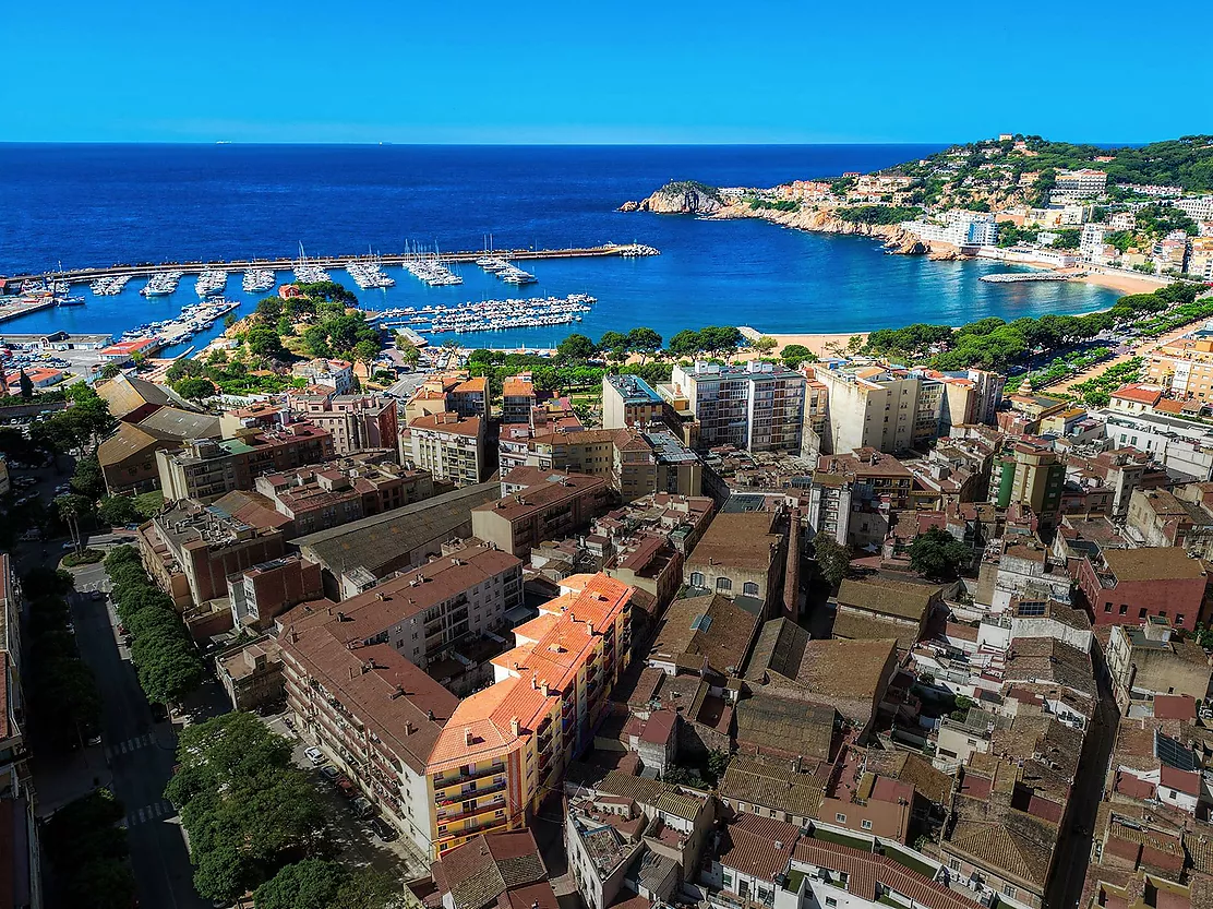 Renovated apartment two minutes from the sea.- Sant Feliu de Guíxols