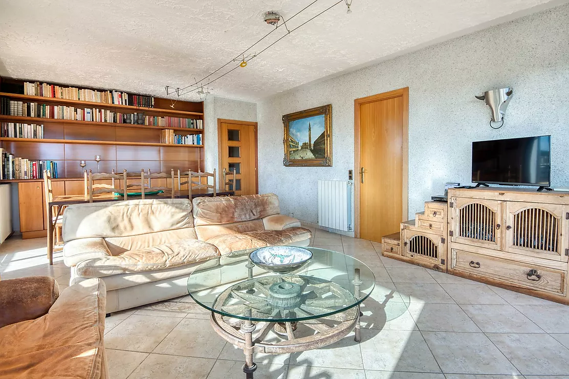 Beautiful apartment with terrace and views Platja d Aro