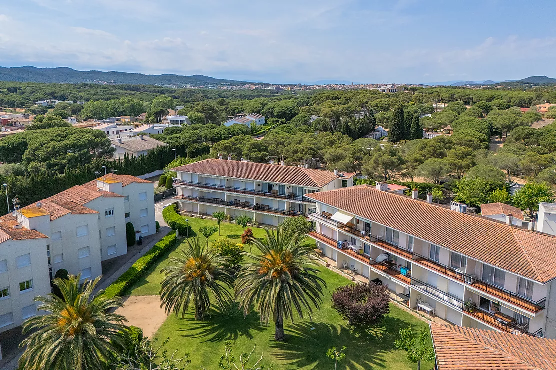 Appartement avec jardin et piscine à Calella de Palafrugell
