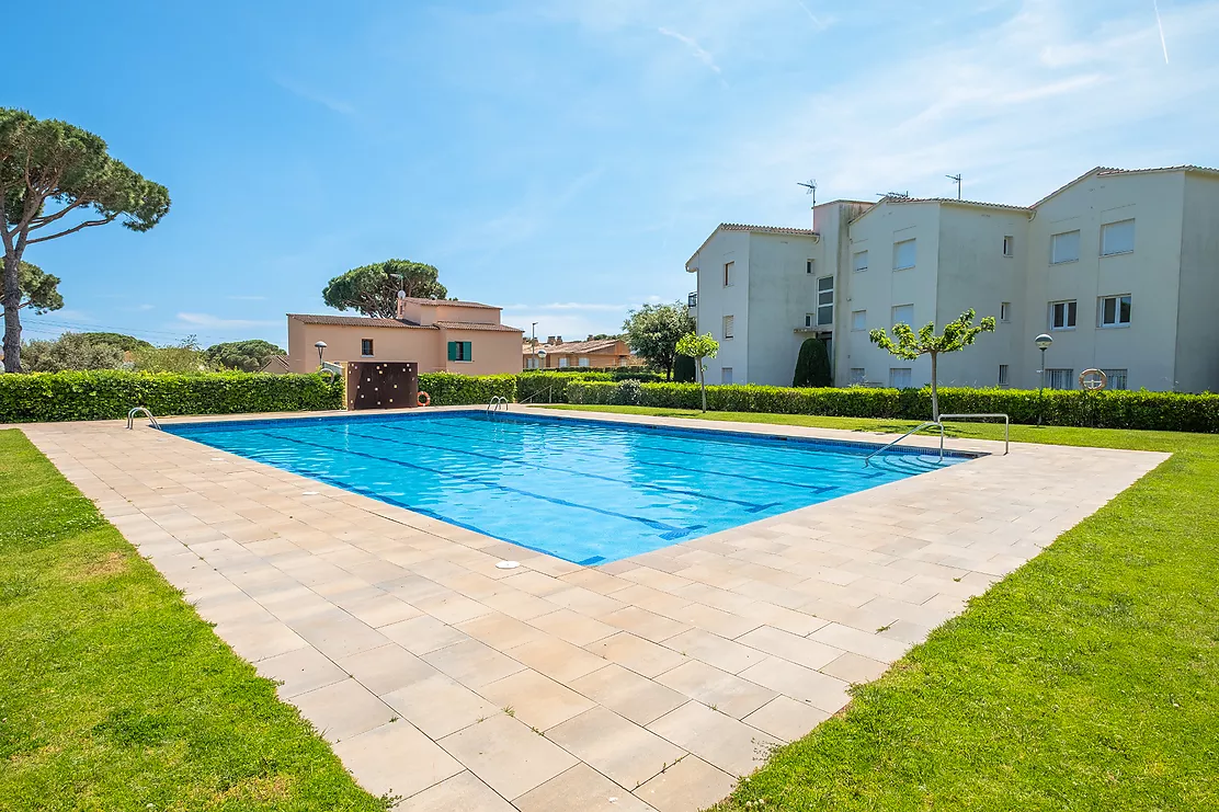 Appartement avec jardin et piscine à Calella de Palafrugell
