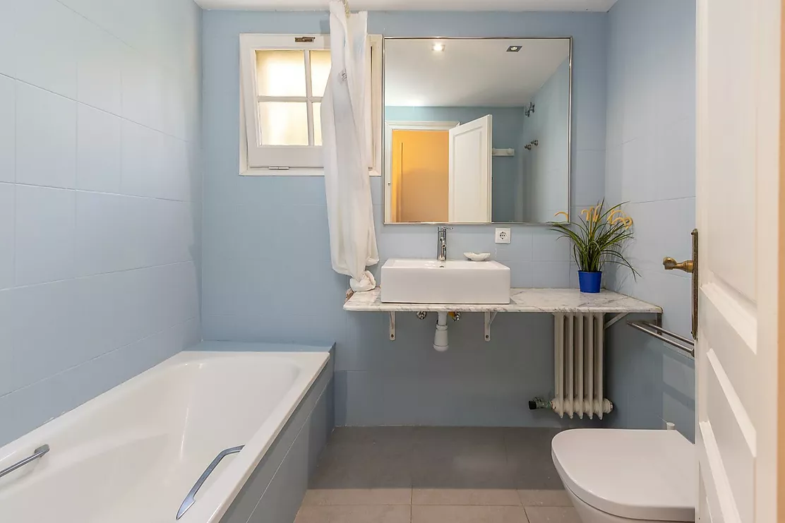 CASA CON LICENCIA TURÍSTICA Magnífica casa con vistas al mar en Llafranc