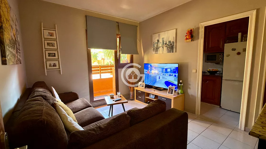 AMPLIA VIVIENDA CON JARDÍN, GARAJE A UN PASO DEL CENTRO DE PALAFRUGELL