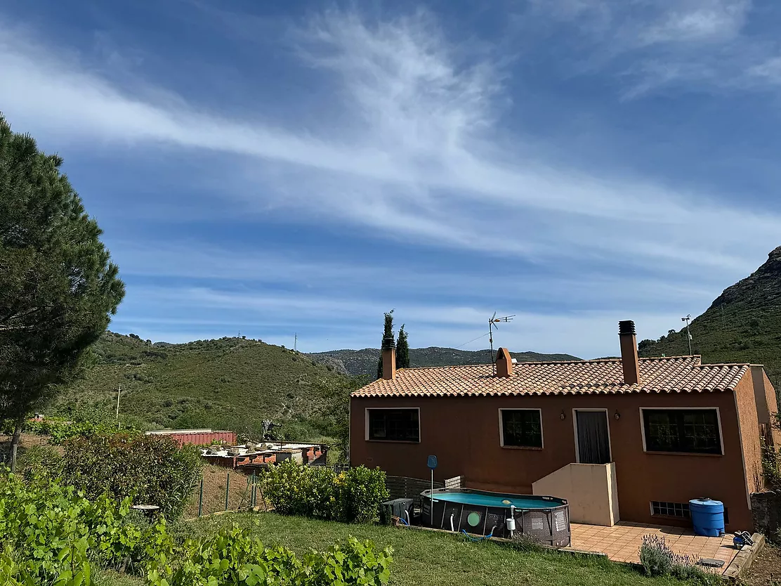 EXCLUSIVA CASA EN UNA IDÍLICA URBANIZACIÓN DEL ALT EMPORDÀ