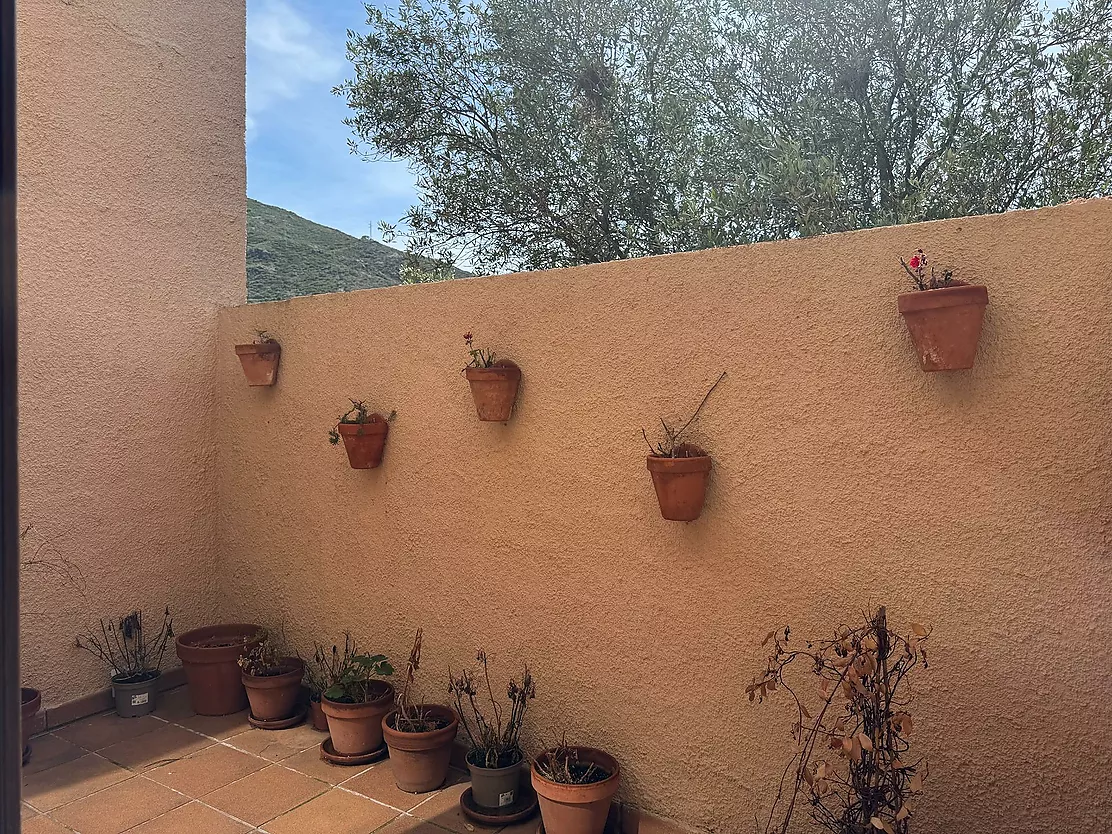 EXCLUSIVA CASA EN UNA IDÍLICA URBANIZACIÓN DEL ALT EMPORDÀ