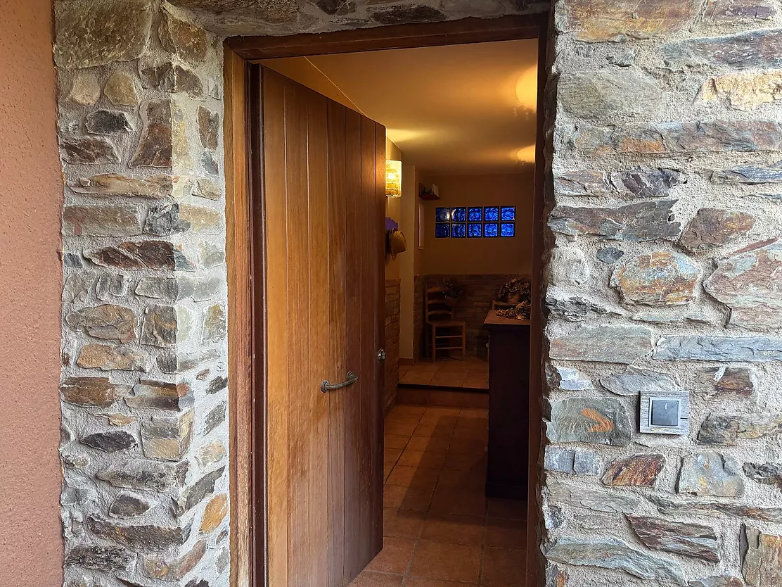EXCLUSIVA CASA EN UNA IDÍLICA URBANIZACIÓN DEL ALT EMPORDÀ