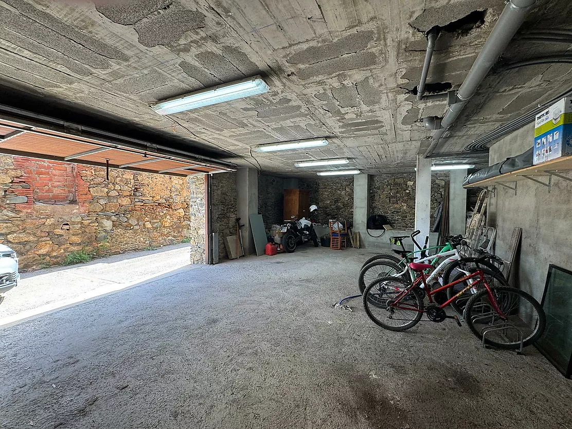EXCLUSIVA CASA EN UNA IDÍLICA URBANIZACIÓN DEL ALT EMPORDÀ