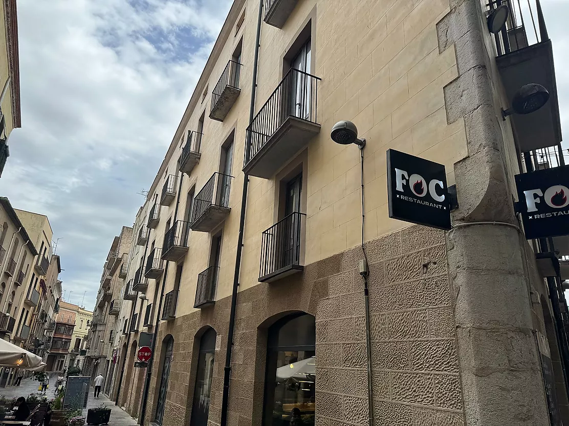EDIFICIO HISTÓRICO PARA INVERSIÓN EN EL CENTRO DE FIGUERES