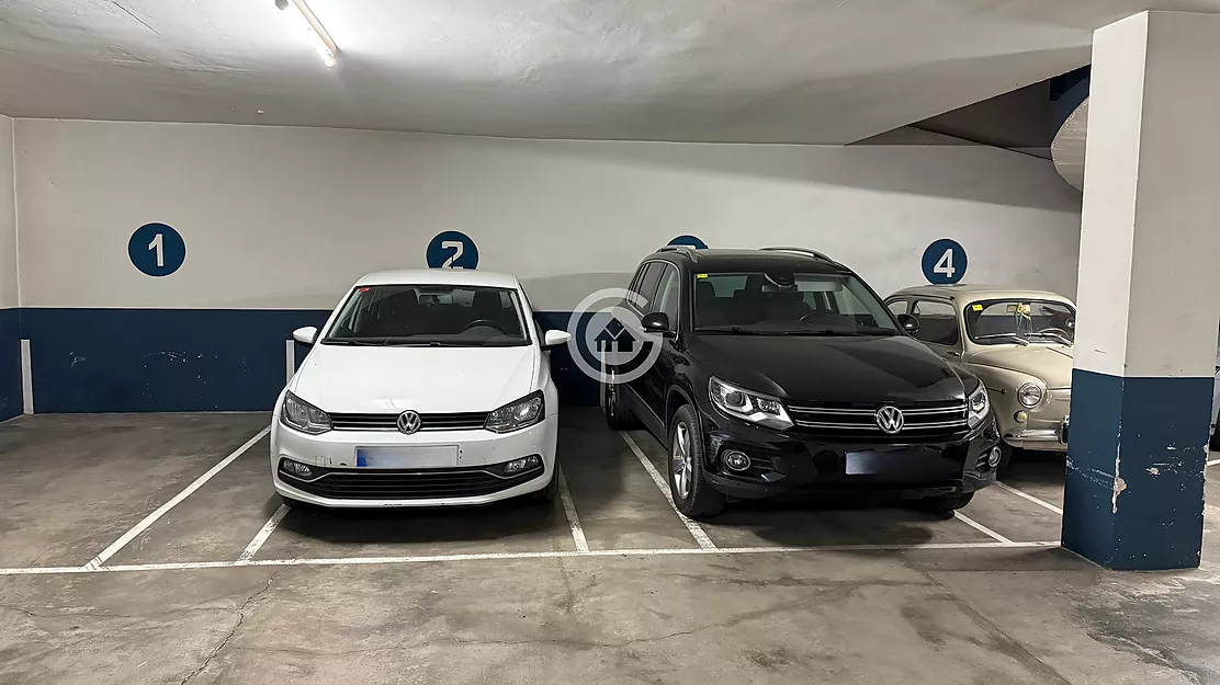 Plazas de parking en venta en Palafrugell | Individuales o conjuntas | Cerca del centro