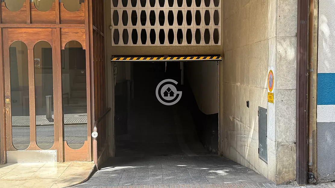 Plazas de parking en venta en Palafrugell | Individuales o conjuntas | Cerca del centro