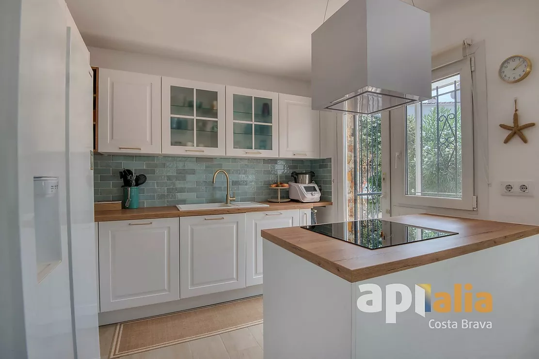 Magnifique villa rénovée avec licence touristique et piscine privée à Calonge