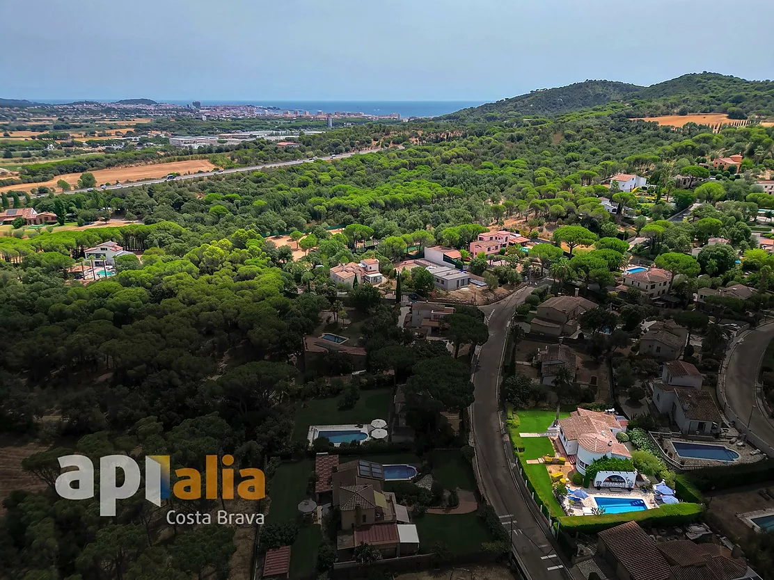 Magnifique villa rénovée avec licence touristique et piscine privée à Calonge