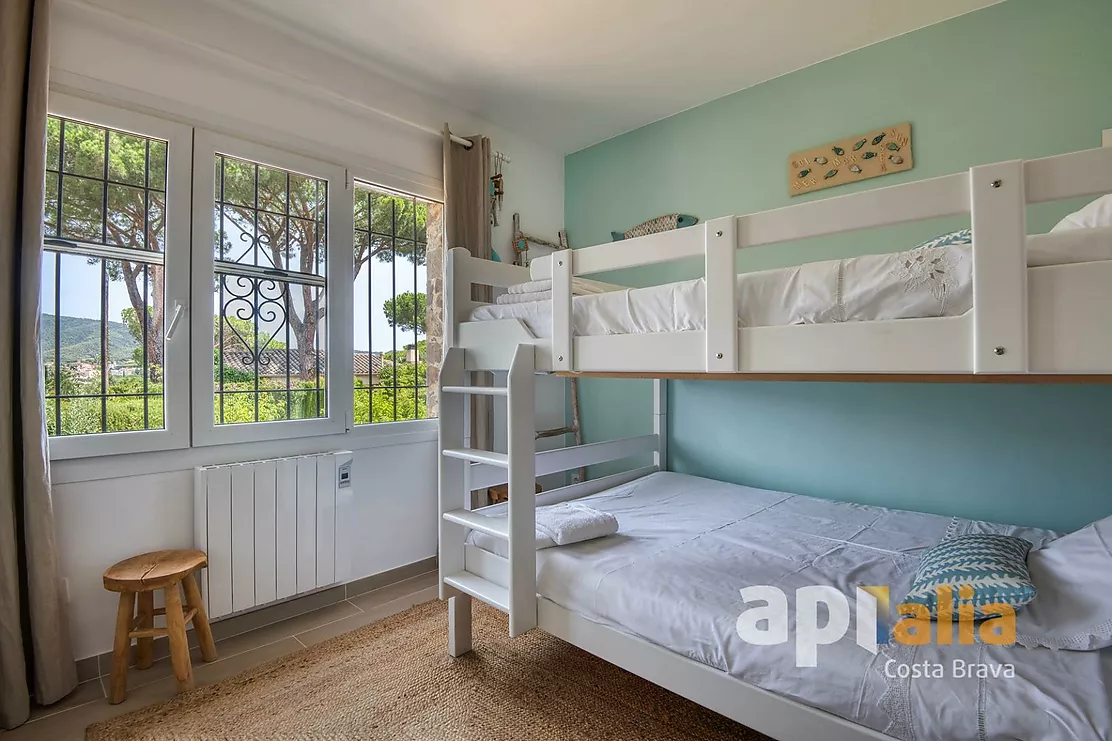 Magnifique villa rénovée avec licence touristique et piscine privée à Calonge