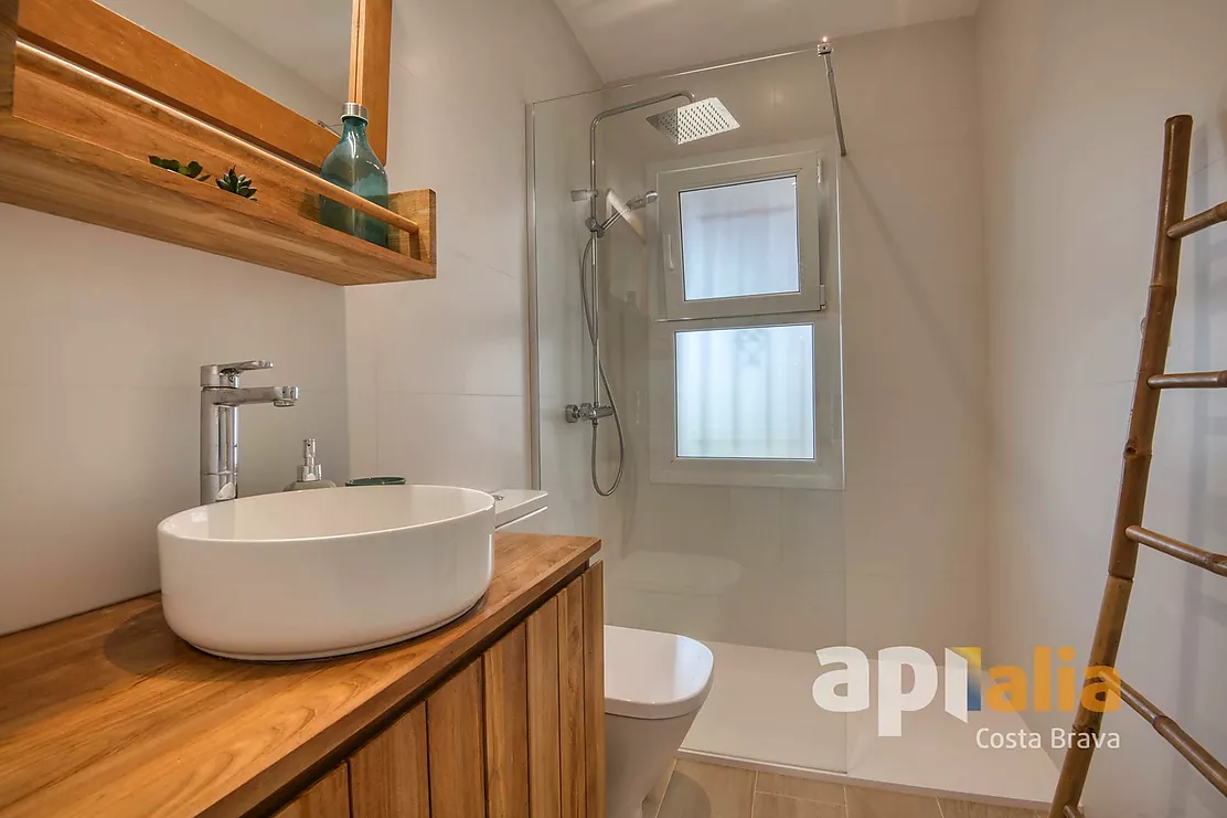 Magnifique villa rénovée avec licence touristique et piscine privée à Calonge