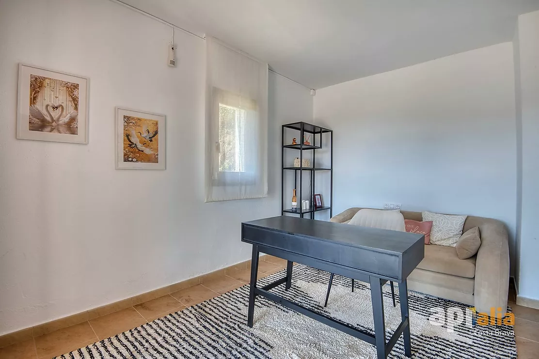 Espectacular casa con piscina y vistas para disfrutar del estilo de vida mediterráneo