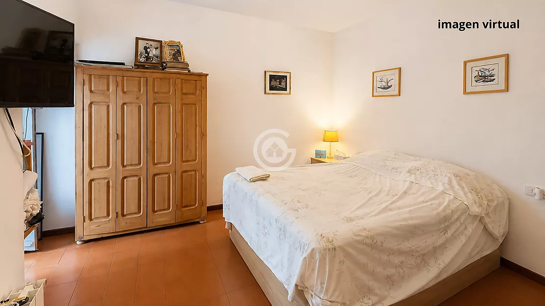 Spacieux appartement avec grande terrasse privée au centre de Palafrugell