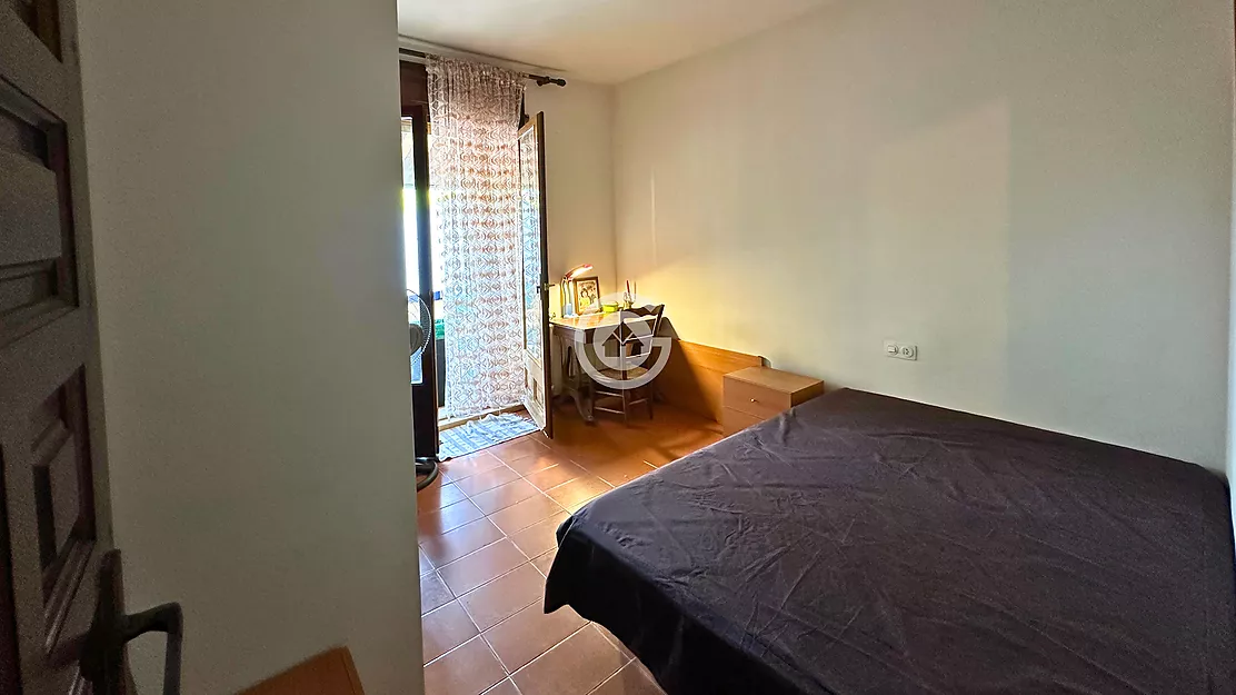 Spacieux appartement avec grande terrasse privée au centre de Palafrugell