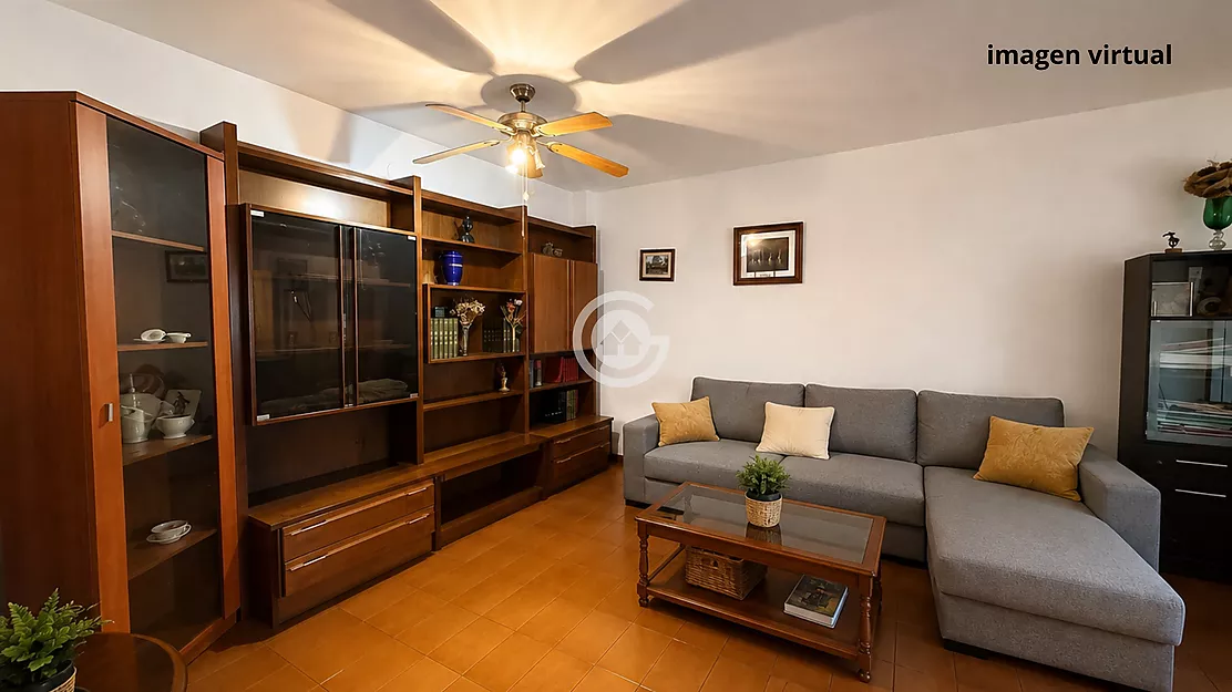 Spacieux appartement avec grande terrasse privée au centre de Palafrugell