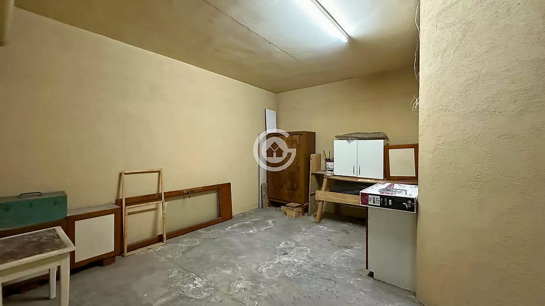 Piso de 3 habitaciones en venta con garaje, en una zona tranquila de Palafrugell