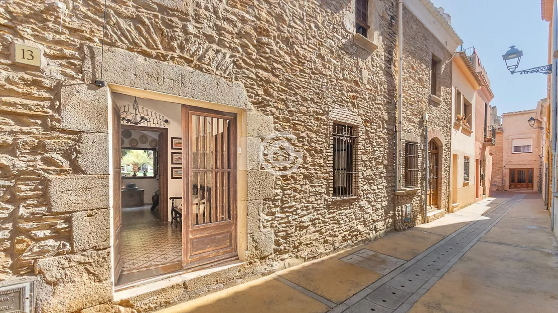 Casa histórica con encanto en Begur – Un patrimonio catalán excepcional