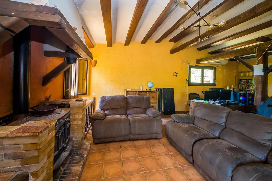 Country house with pool in Les Gavarres – Costa Brava