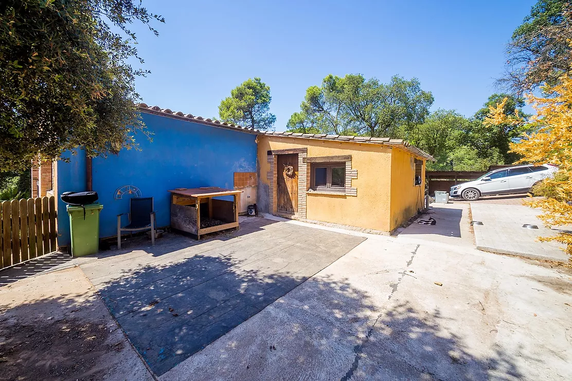 Country house with pool in Les Gavarres – Costa Brava