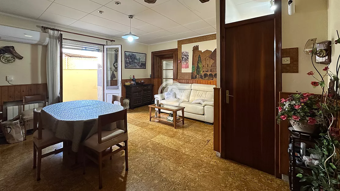 Casa de pueblo con patios y garaje cerca del centro de Palafrugell