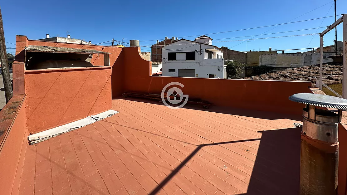 Casa de pueblo con patios y garaje cerca del centro de Palafrugell