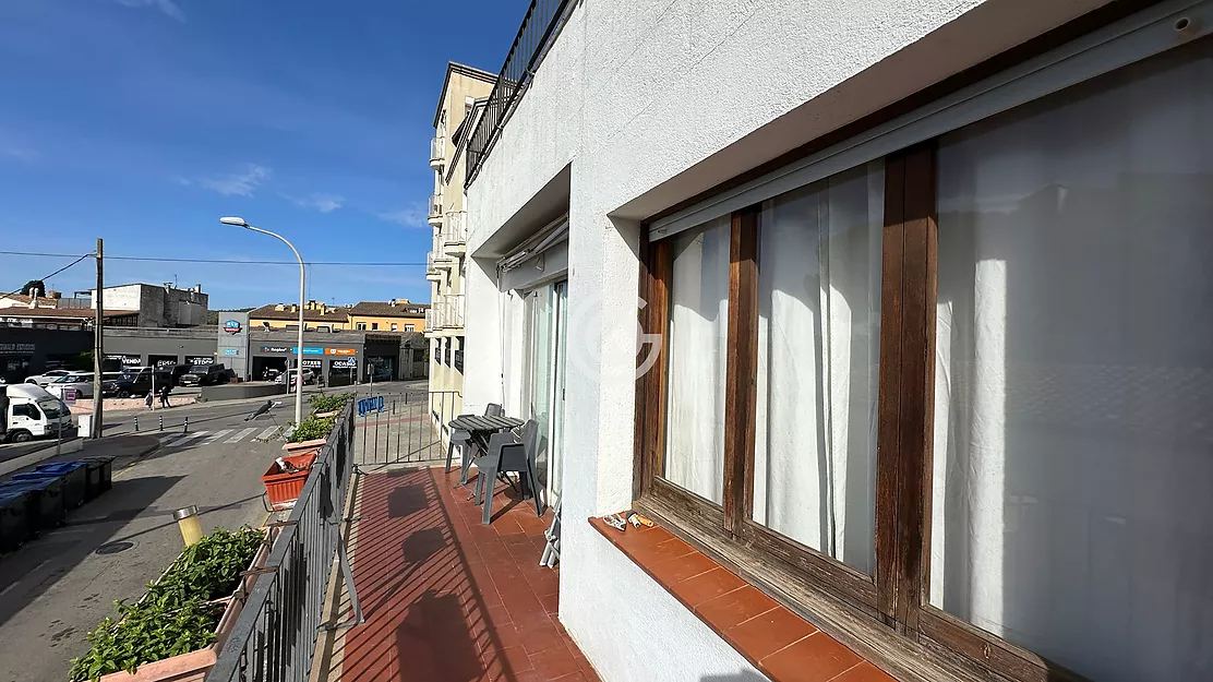 SPACIOUS 6-BEDROOM HOUSE WITH 2 BATHROOMS, GARAGE AND TERRACE IN PALAFRUGELL