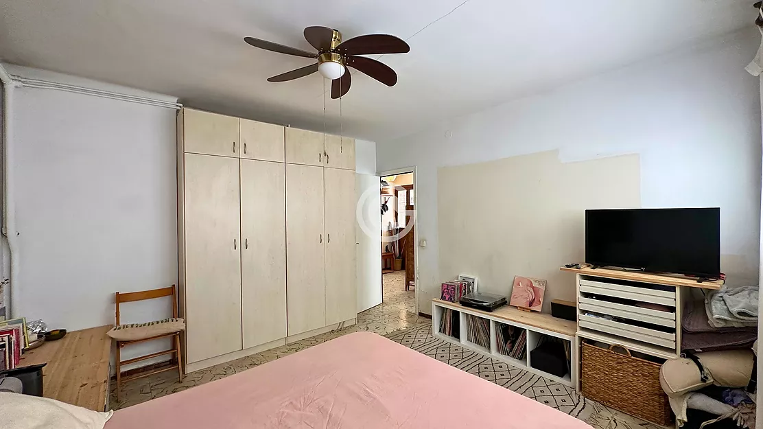 SPACIOUS 6-BEDROOM HOUSE WITH 2 BATHROOMS, GARAGE AND TERRACE IN PALAFRUGELL