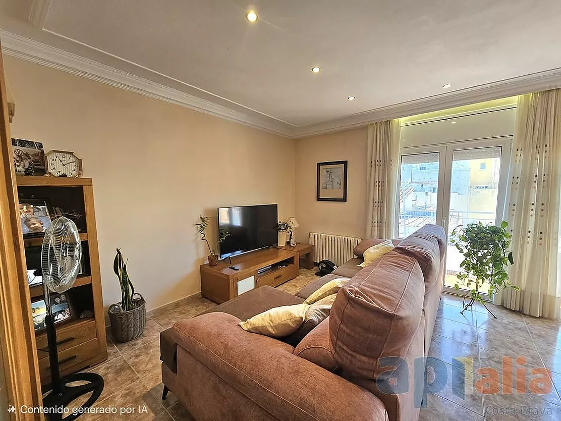 DUPLEX AMB TERRASSA A SANT FELIU DE GUÍXOLS