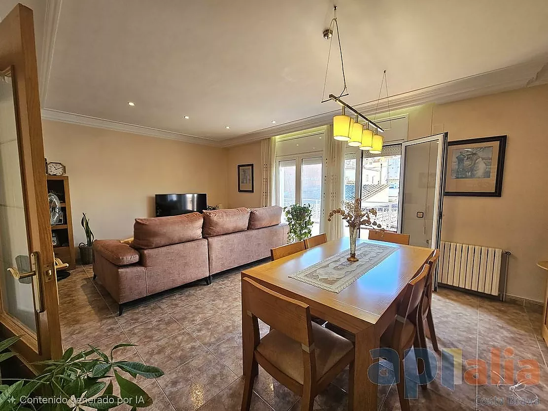 DUPLEX AMB TERRASSA A SANT FELIU DE GUÍXOLS